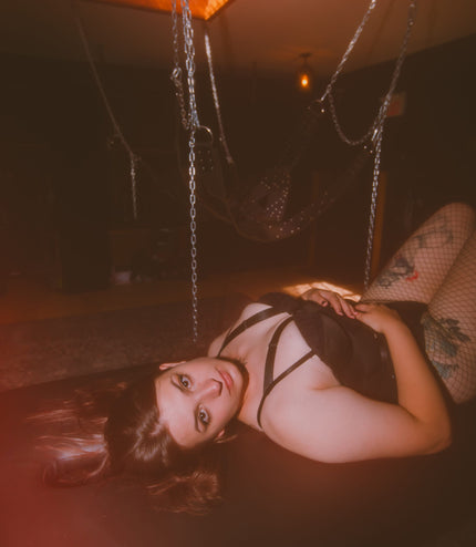 Intimaly Ass Shaped Feel Klutz Kitten