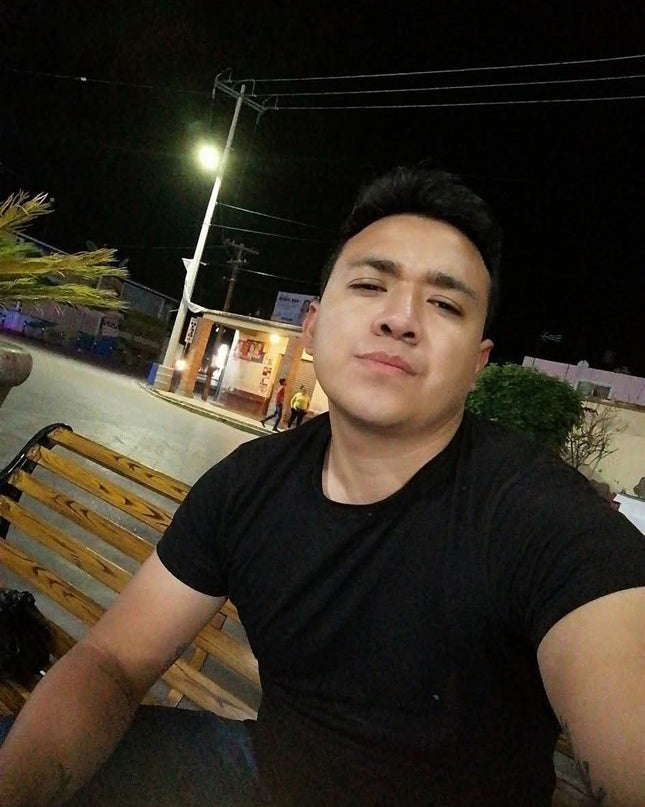 Intimaly custom dildo sex toy Feel Bastian