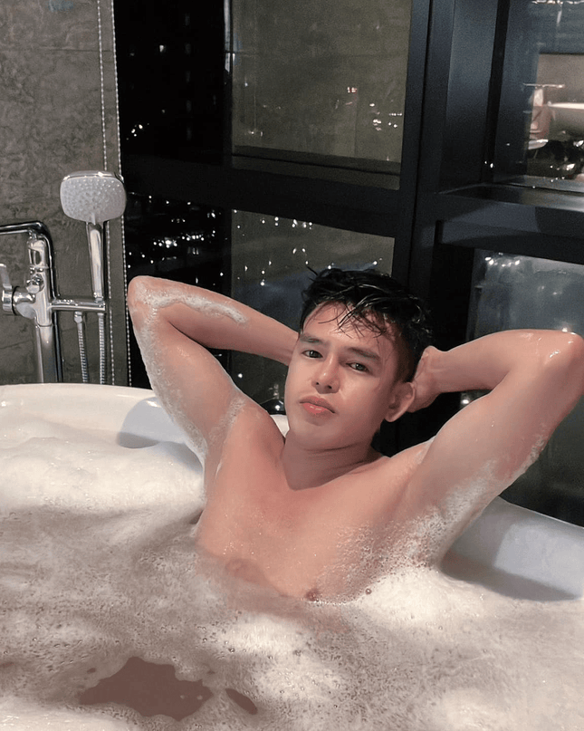 Intimaly custom dildo sex toy Feel Jhayden Cruz