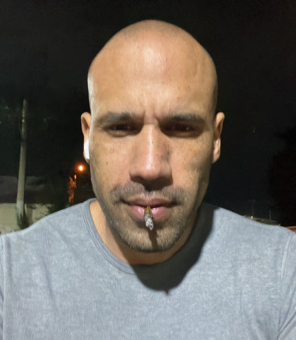 Intimaly custom dildo sex toy Feel Karlo karrera