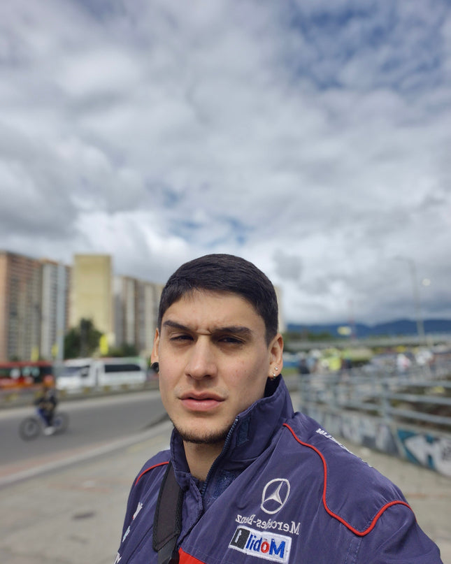 Intimaly custom dildo sex toy Feel Monasterio