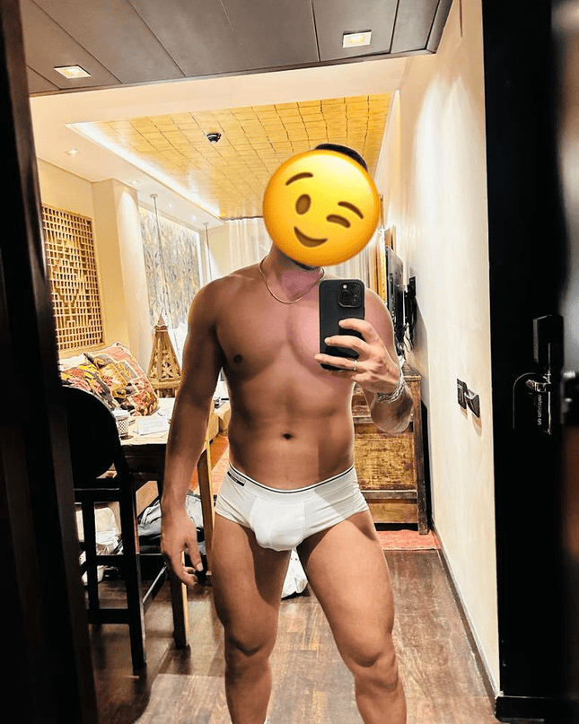 Intimaly custom dildo sex toy Feel RebeuXXX