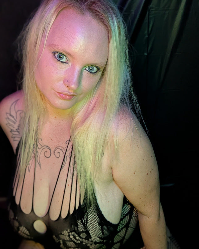 Intimaly Pocket Pussy Feel Hotblondemomma
