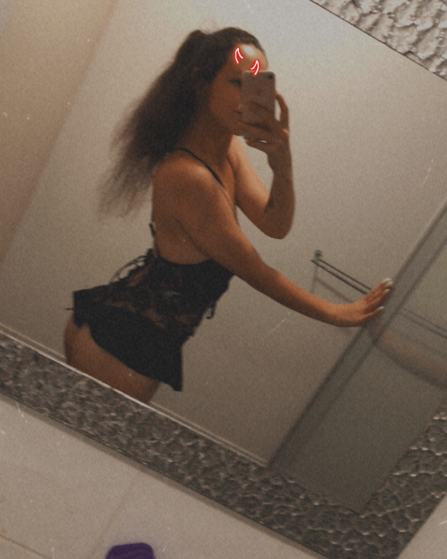 Intimaly Pocket Pussy Feel Rhea babe